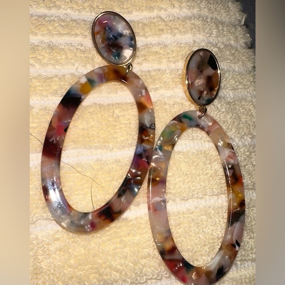 Jewelry - Fashion earrings